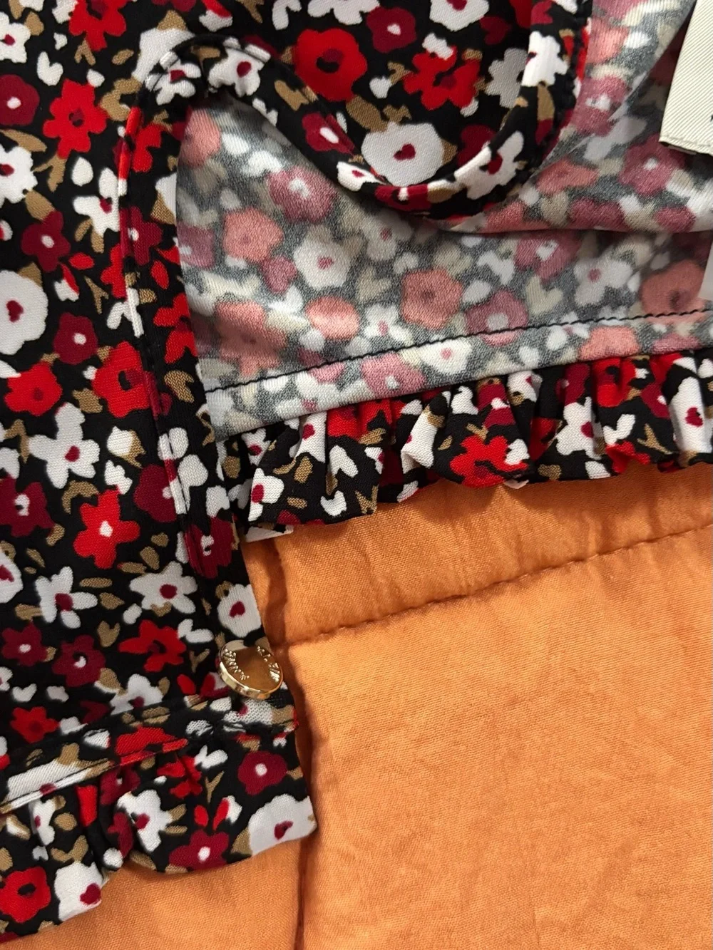 Anne Klein Red and White Floral Short-Sleeve Top